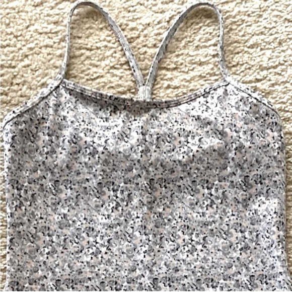 Lululemon Athletica Workout Tank - Picture 2 of 7